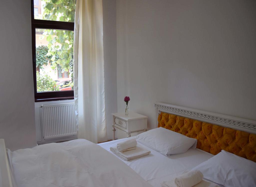 Contessa Apartment Cluj Napoca Eksteriør bilde