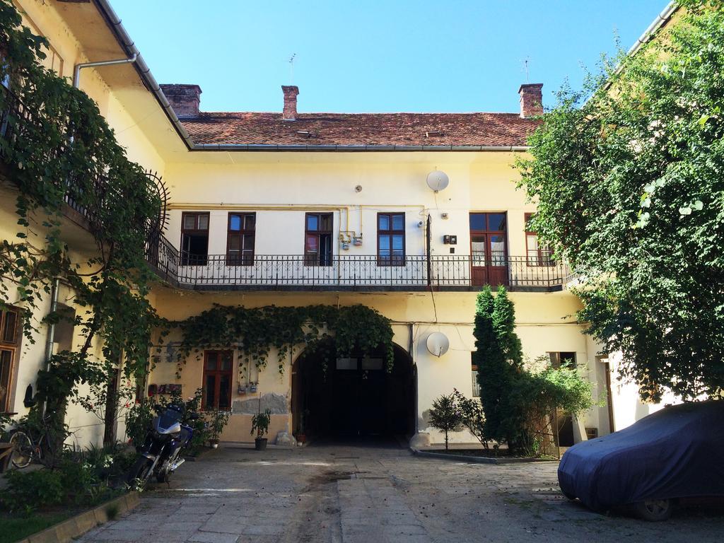 Contessa Apartment Cluj Napoca Eksteriør bilde