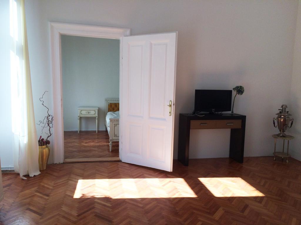 Contessa Apartment Cluj Napoca Eksteriør bilde